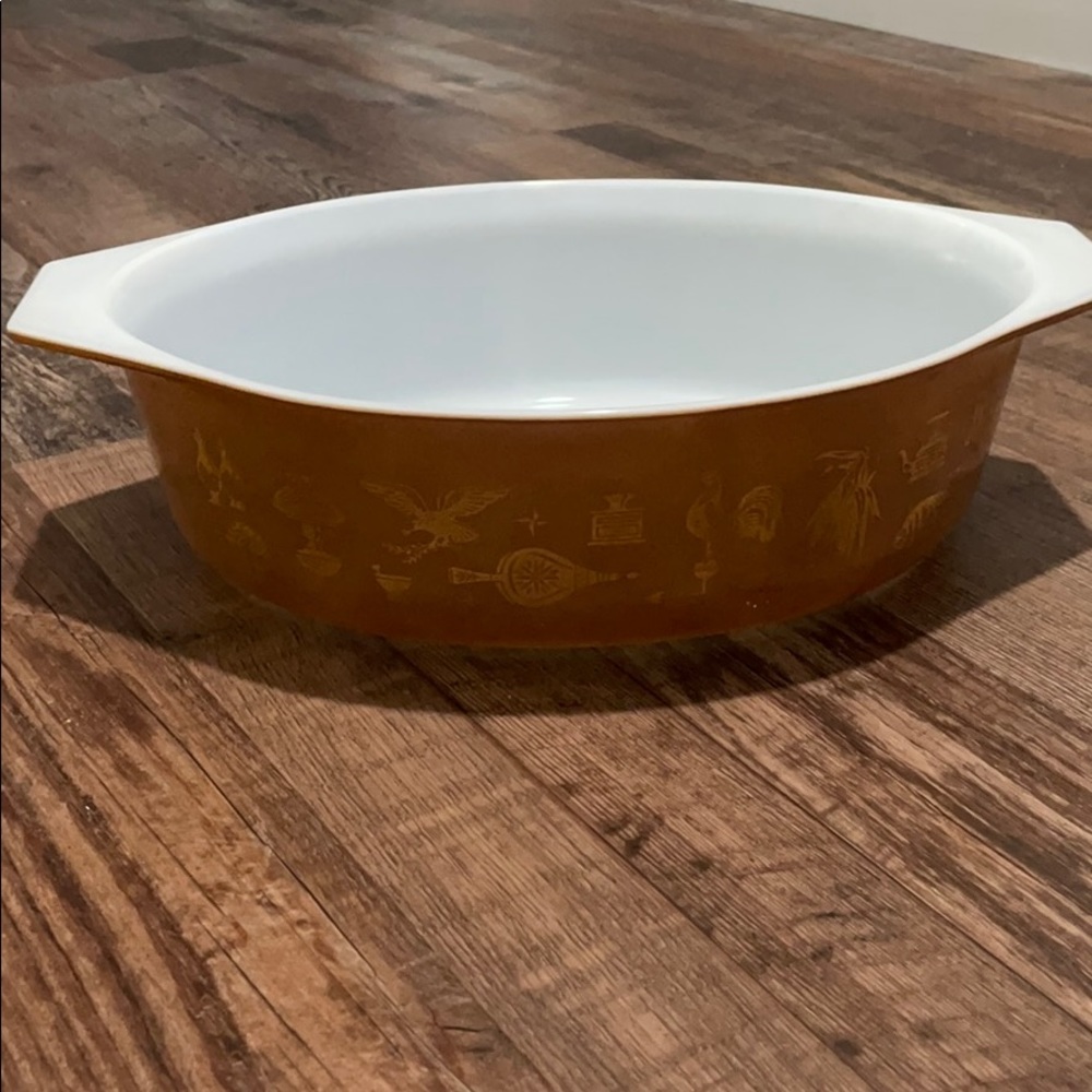Vintage Pyrex Brown & Gold